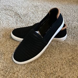 Kelly & Katie Women’s Slip Ons